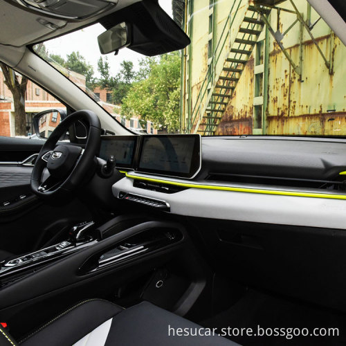 Nuovo arrivo ampiamente utilizzato prezzo adeguato Geely Binyue 1,5 t DCT motore di marca nuova auto usata di seconda mano